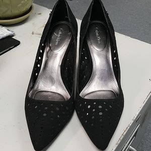 Ladies shoes